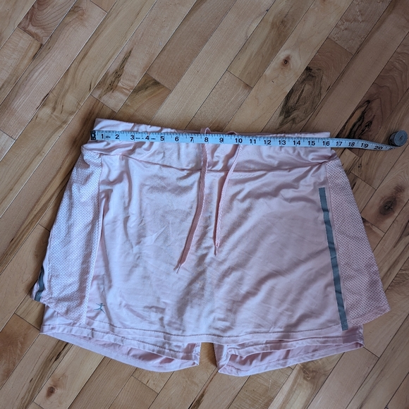 Danskin Skort. Size MX XG. - Picture 3 of 8
